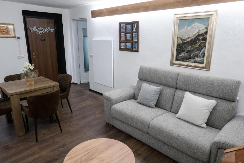 Casa Sofia Apartment Aosta Luaran gambar